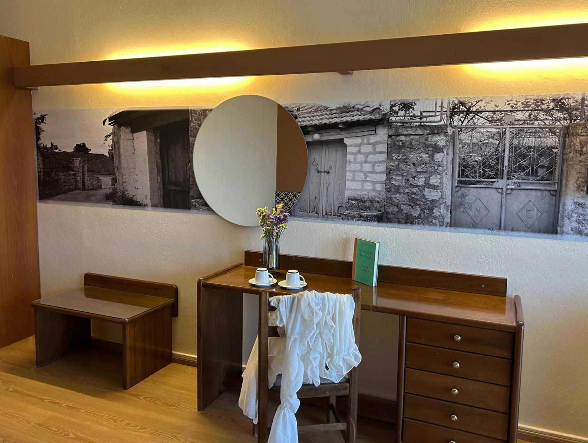 Hotel Βαδόκειος Γη Zitsa Exterior foto